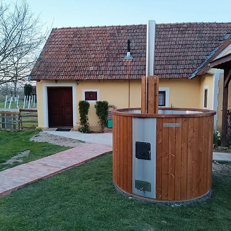 Country House Ivancan Molve Esterno foto