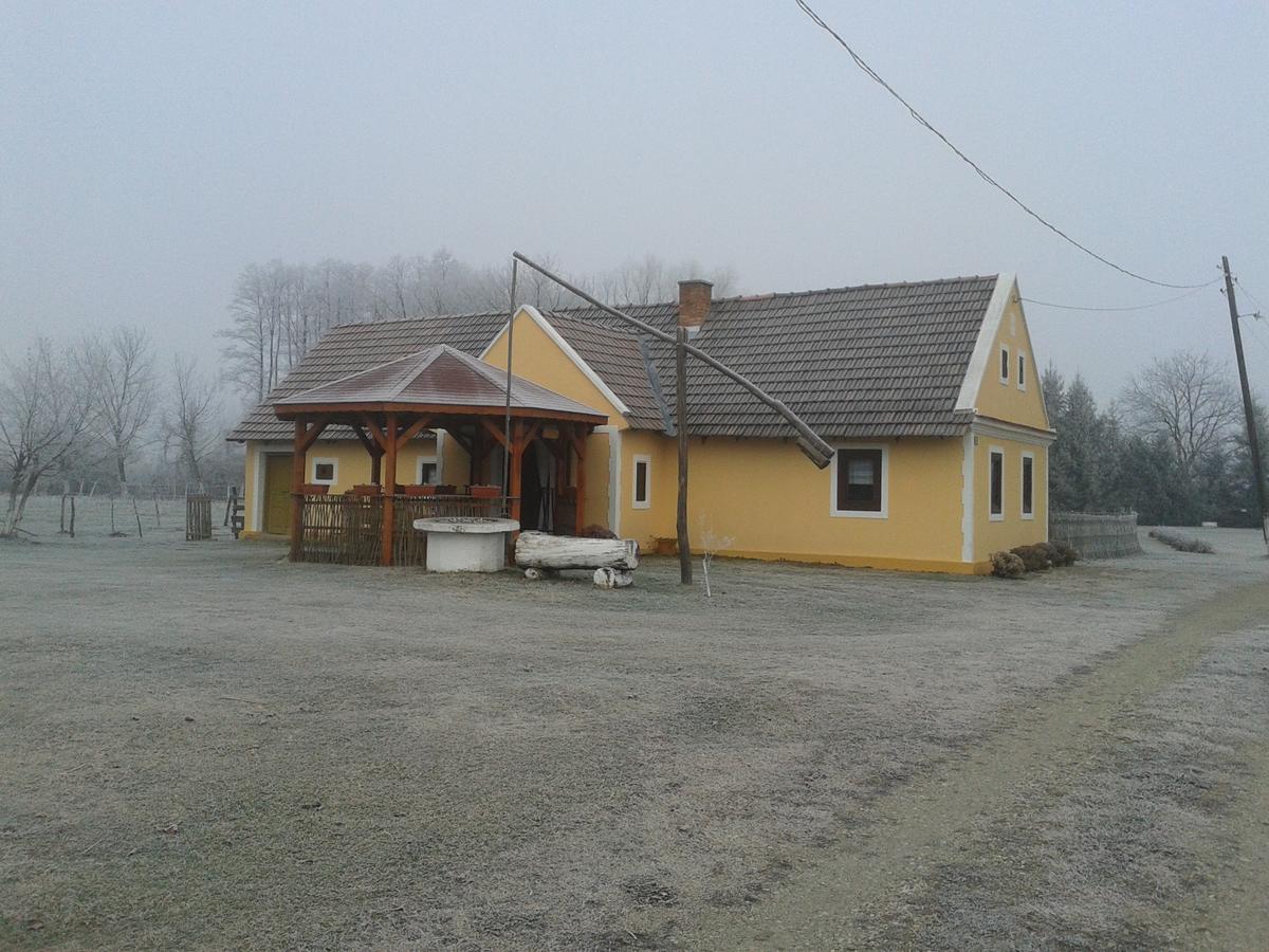 Country House Ivancan Molve Esterno foto